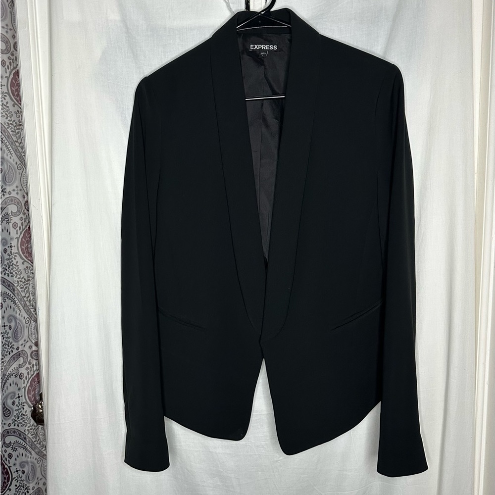 Express Deep Lapel Open Front Black Blazer | Size 8 - Picture 7 of 15